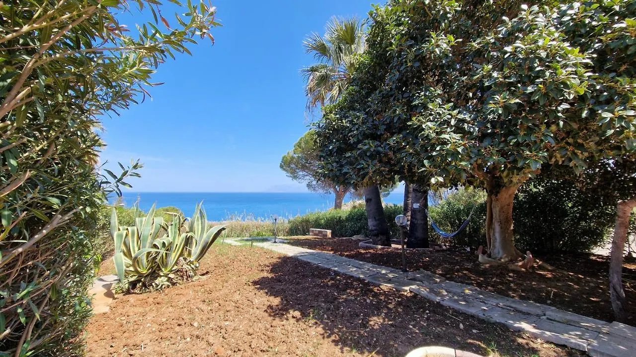Villa Baialuce Scopello  Italia